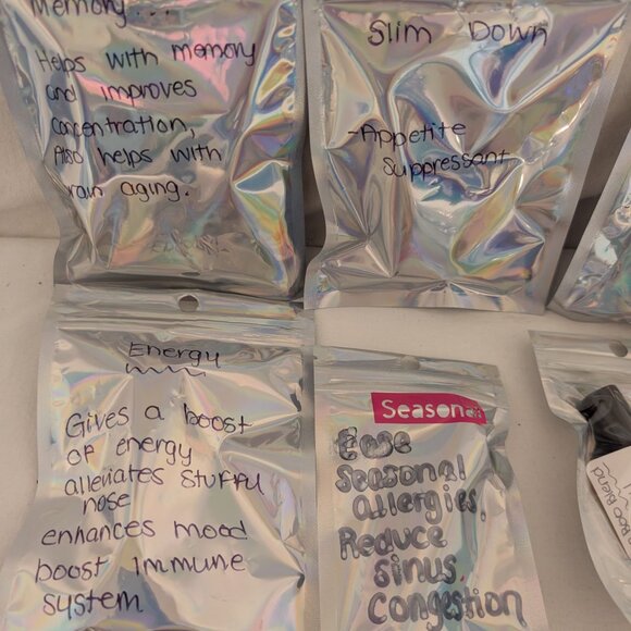 Young Living Essential Oil Blends - Picture 2 of 6